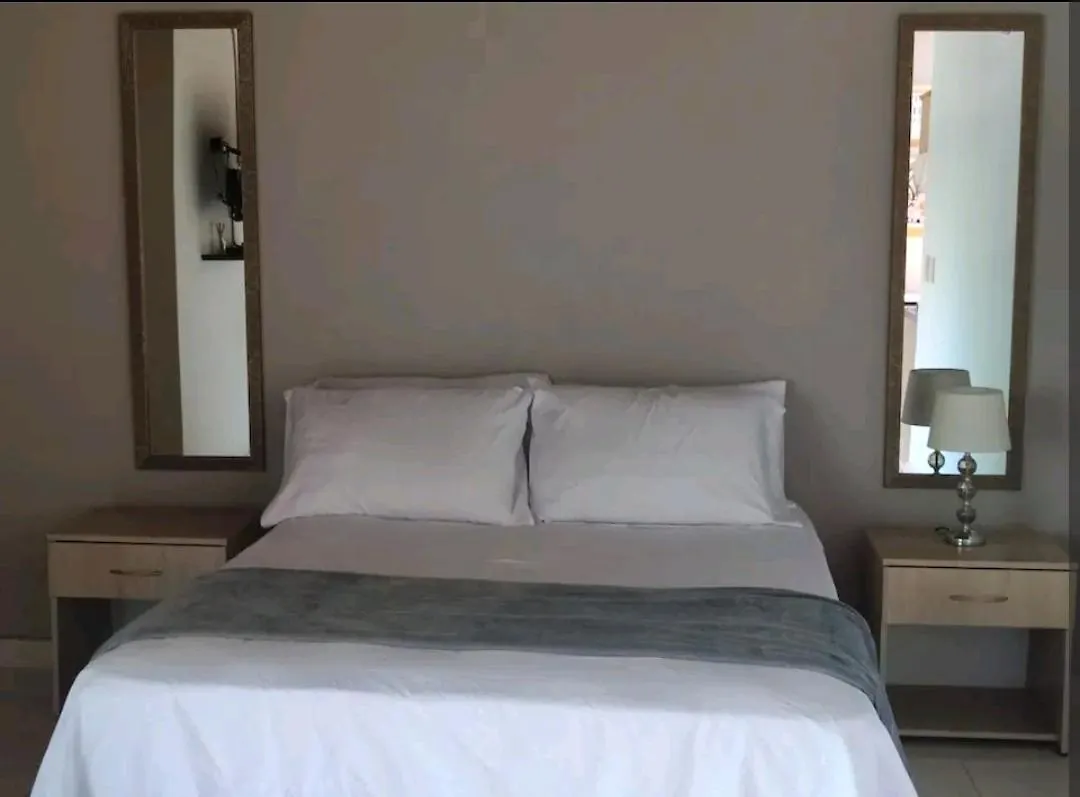Apartamento Loft A Media Cuadra De La Estacion Floresta Medellín Lejlighed