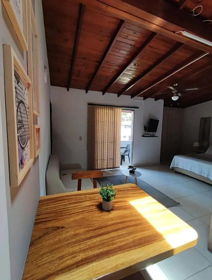Apartamento Loft A Media Cuadra De La Estacion Floresta의 연락처